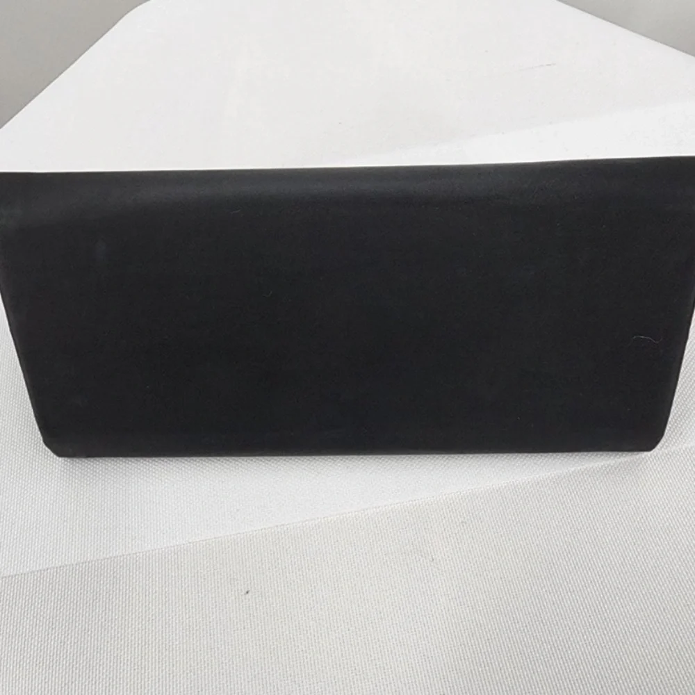 MAUI JIM Triangle Faux Leather Eyeglass Sunglasses Case Black Magnetic